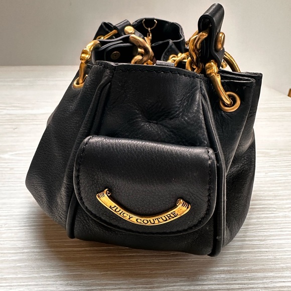Rare Vintage Juicy Couture Leather pouch bag with gold chain hardware - Picture 5 of 14